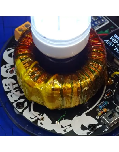 Joule Thief / 2 different Batteries one 3.7v &amp; 1.5v  with Multifunction meter