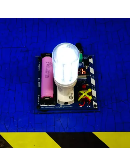 Emergency Lighter Joule Thief 3,7volt Dimmable &amp; Rechargeable micro usb 5volt