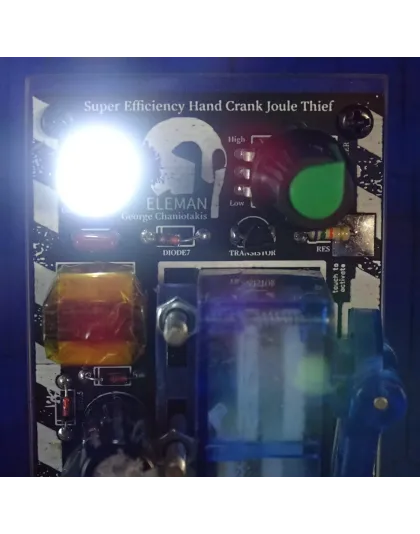 Hand Crank Supercapacitor 35 seconds charge to 15,20 or 30 MINUTES of Lighting